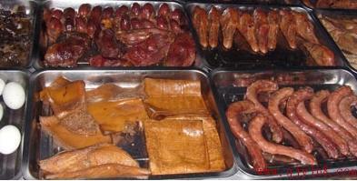 掌握地道鹵味，掘金長沙小吃市場——湖南食為天小吃培訓學校專業鹵菜技術傳授